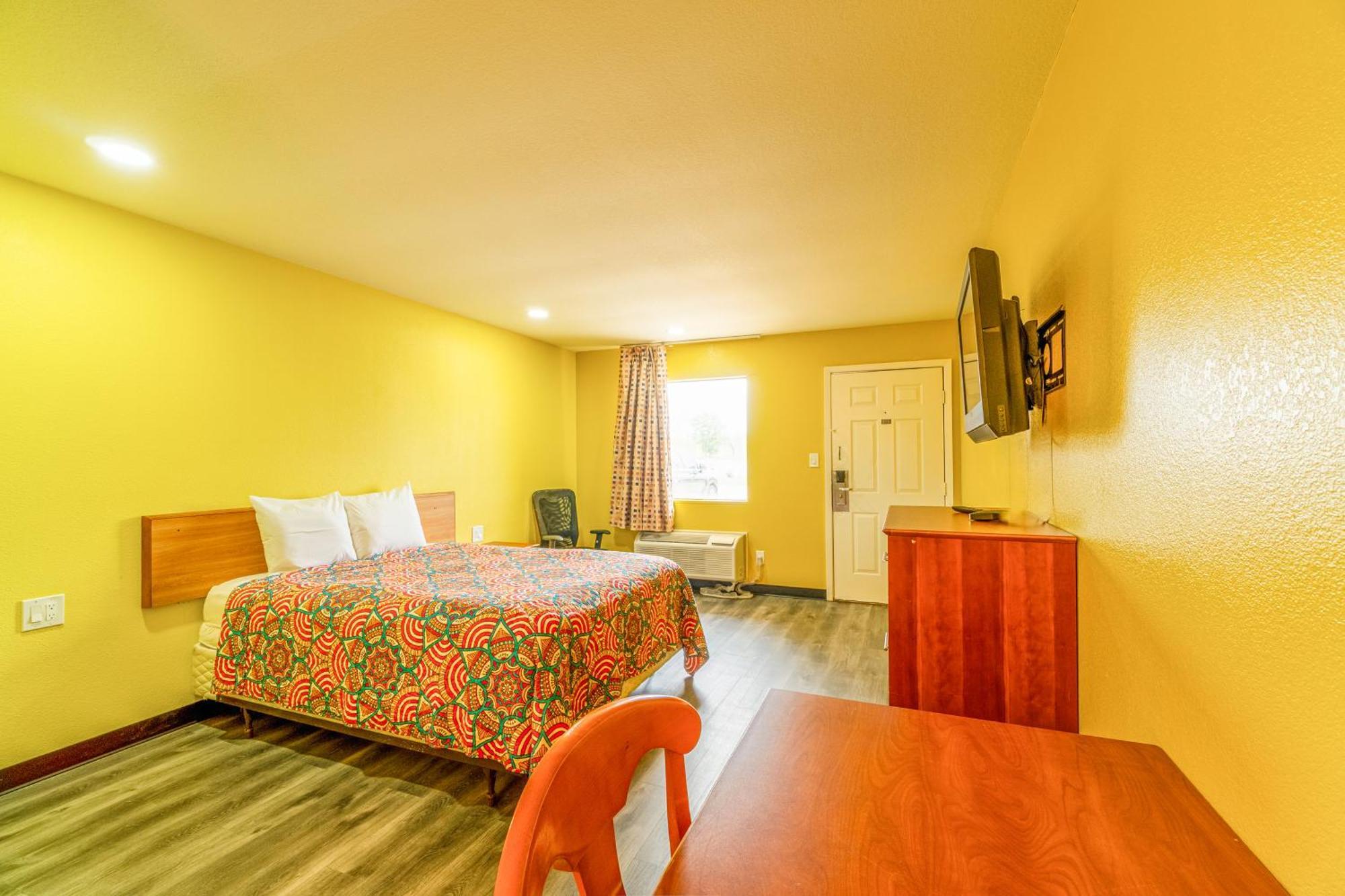 Regency Inn By Oyo Rockdale Tx Luaran gambar
